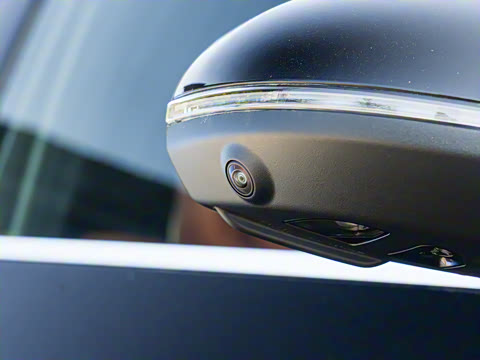 2026�� GLC 260 L 4MATIC ������