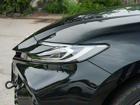 2026�� 2.0S �˶���