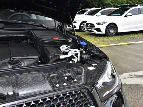 2025�� �Ŀ� GLE 400 e 4MATIC