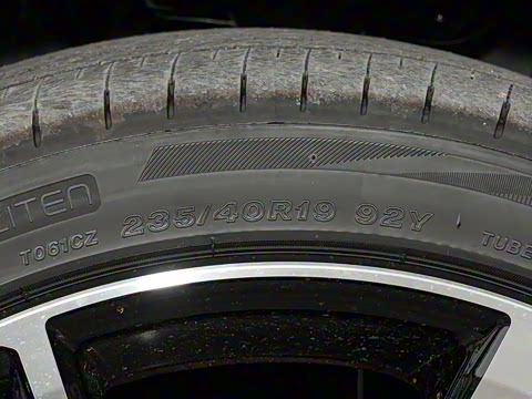 2026�� 2.0S �˶���