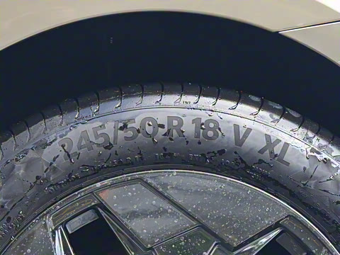 2025�� 2.0T �����