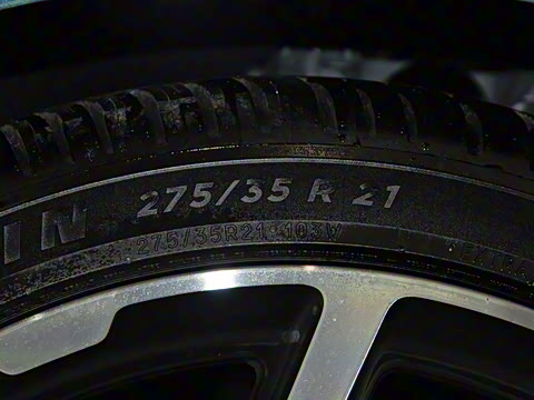 2025�� 702 ������ Ultra