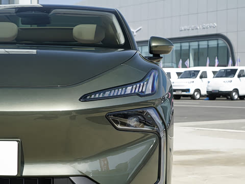 2026�� ���� 565 Plus