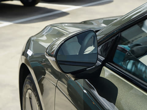 2026�� ���� 565 Plus
