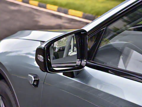 2026�� 240Ultra��ΪǬ��ADS SE��