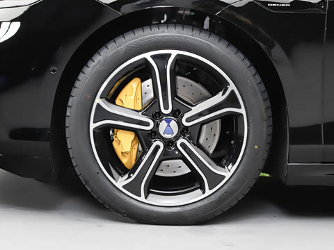 2026�� Z9S �����