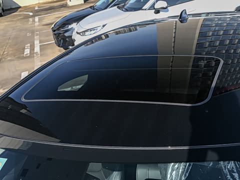 2026�� 300 ����������