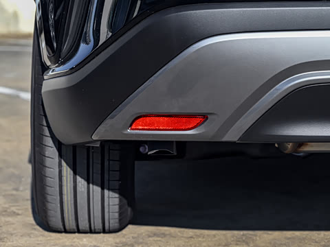 2026�� 300 ����������