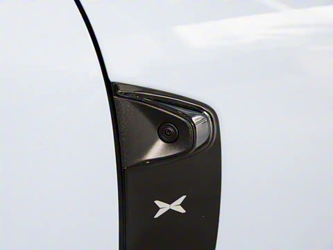 2025�� 702 ������ Ultra