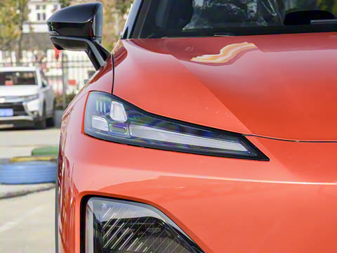 2026�� 300Ultra ��ΪǬ��ADS SE��