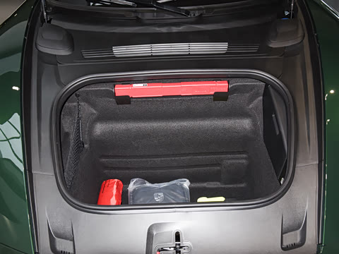 2026�� Carrera 3.0T