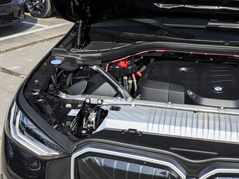 2026�� xDrive30L ������ M�˶���ҹ��װ