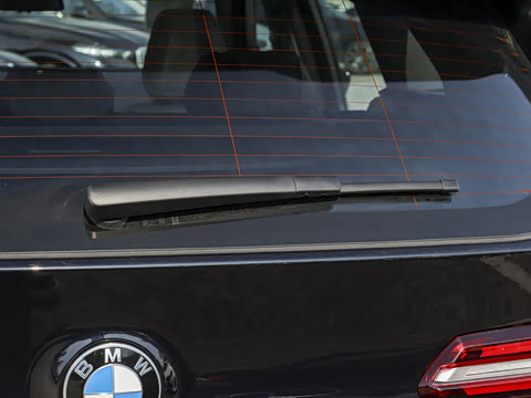 2026�� xDrive30L ������ M�˶���ҹ��װ