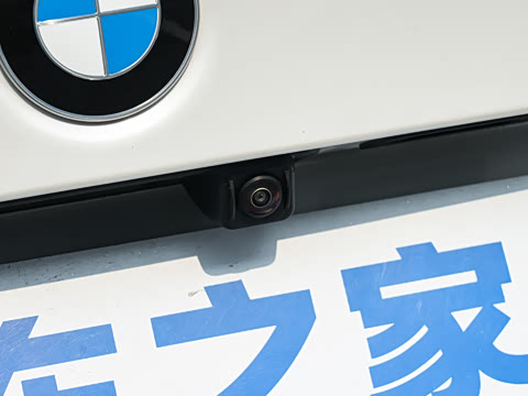 2026�� 330i M�˶���ҹ��װ