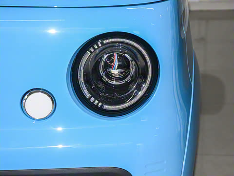 2025�� ������