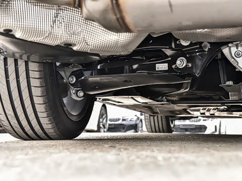 2026�� 325Li M�˶���װ