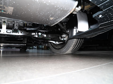 2025�� 240����Ultra