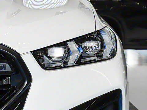 2024�� X6 M ������