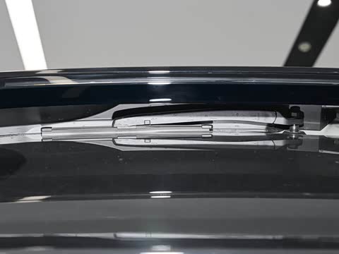 2026�� ���� 702 Max �콢��