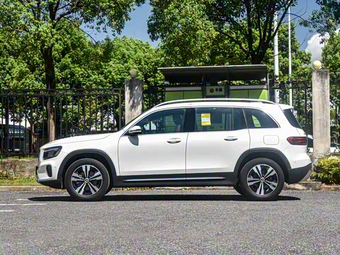 2025�� GLB 200 ������