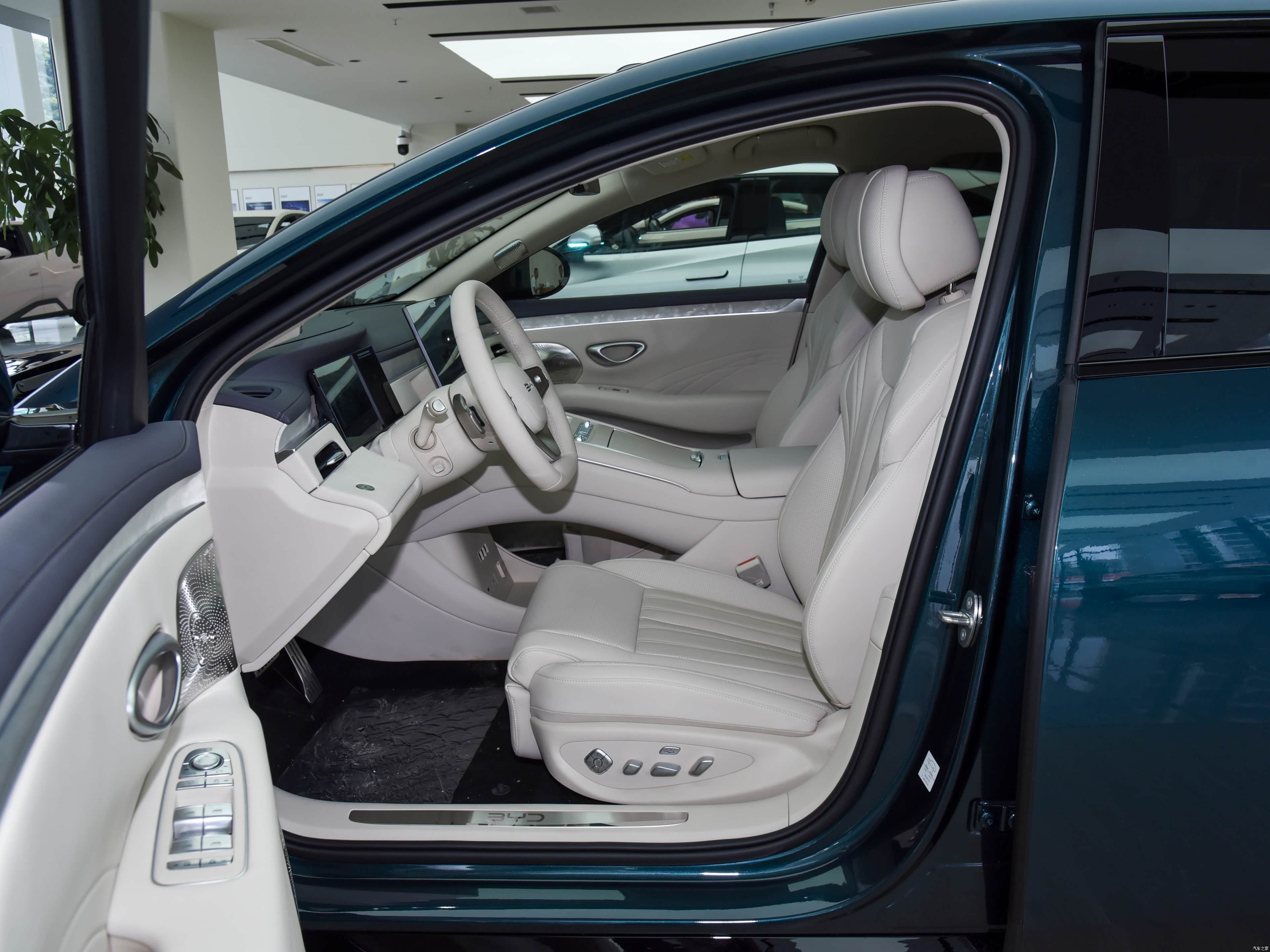 BYD SEAL, миниатюра 21