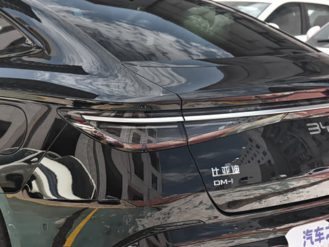 2025�� �Ǽݰ� DM-i 1.5L 125km �����