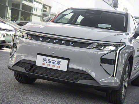 2025�� 100������Plus����