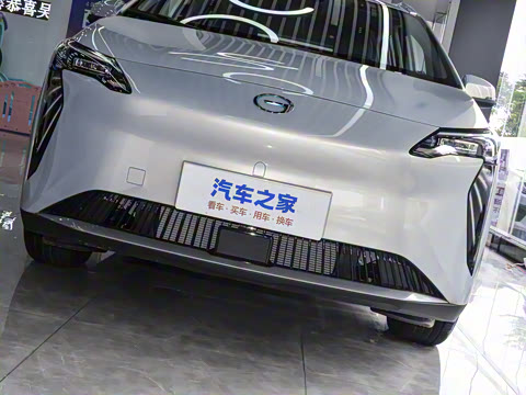 2025�� Plus 430 ������