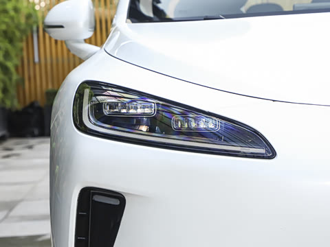 2025�� ���� Pro ������