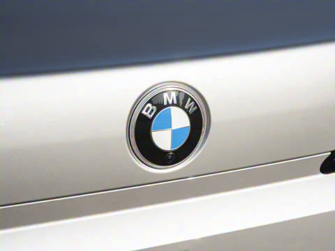 2026�� 735Li ������װ