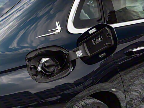 2025�� �Ŀ� E 260 L