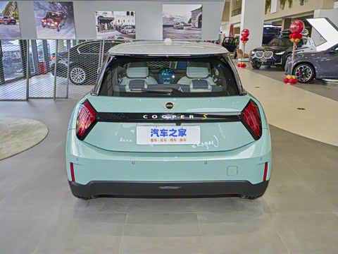 2026�� 463km COOPER SE ������