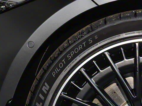 2025 AMG CLE 53 4MATIC+ ܳ