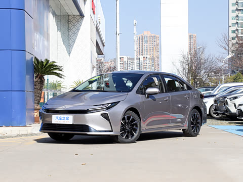 2026�� 1.8L ˫�� ��Ӣ��