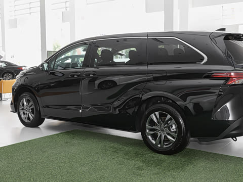 2027�� 2.5L ˫���������ʰ�