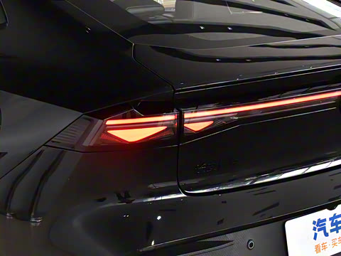 2025�� ������ 2.0T ������