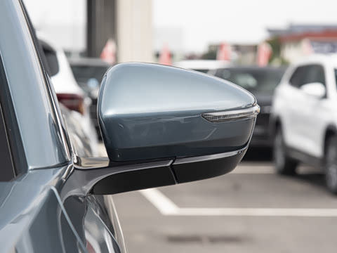 2026�� 2.0TD �Զ���Ӣ 5��