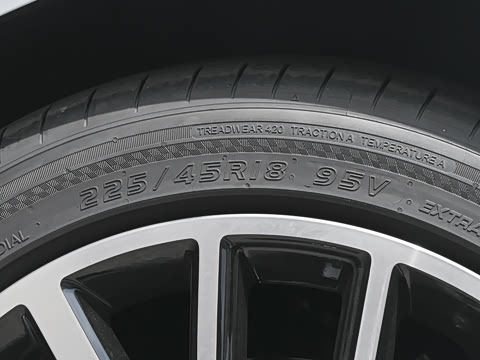 2027�� 670������