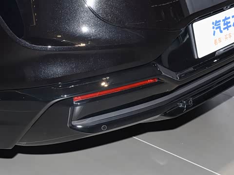 2026�� 600 SE 5��