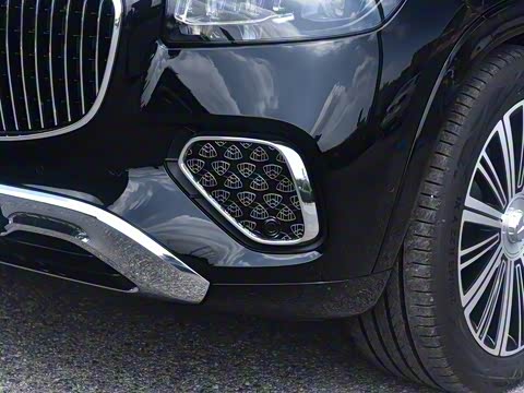 2026�� GLS 480 4MATIC ���ݰ�