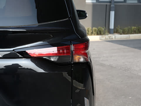 2026�� 2.5L �߶���