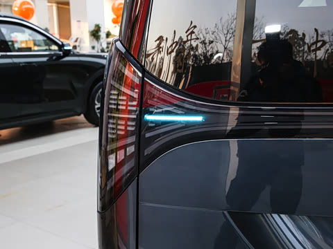 2026�� ����Max�� 7��