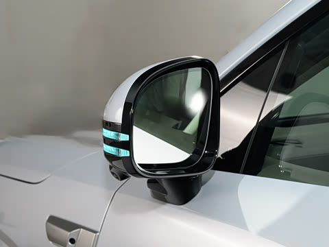 2025�� �콢��