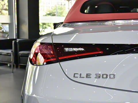 2025�� CLE 300 4MATIC ������ܳ�