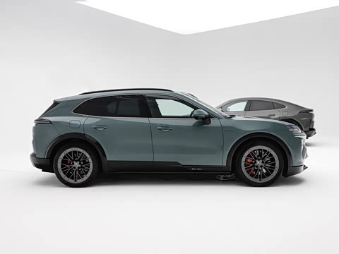 2026�� Cayenne Turbo Electric