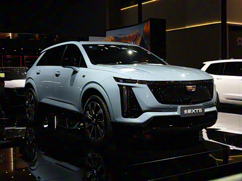 2025�� 2.0T ������