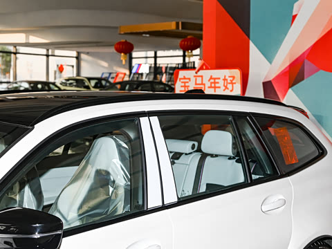 2026�� M3���а� M xDrive ������