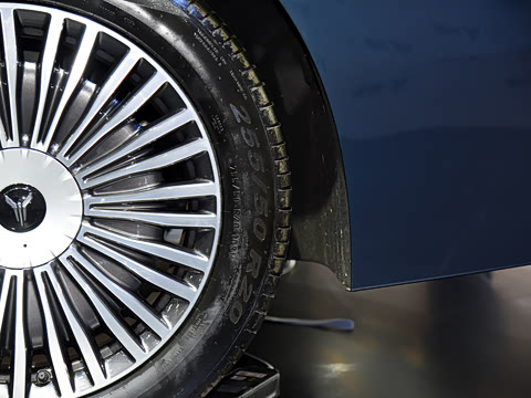 2025�� PHEV �����߶���