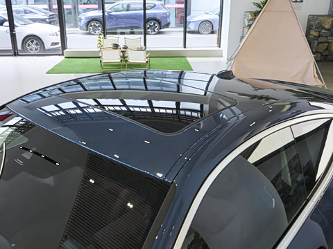 2026�� 425i M�˶���װ