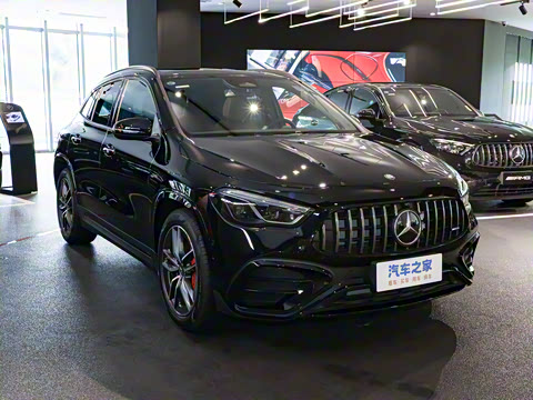 2025�� AMG GLA 35 4MATIC